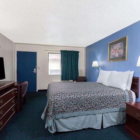 Days Inn By Wyndham Oklahoma City Fairground Esterno foto