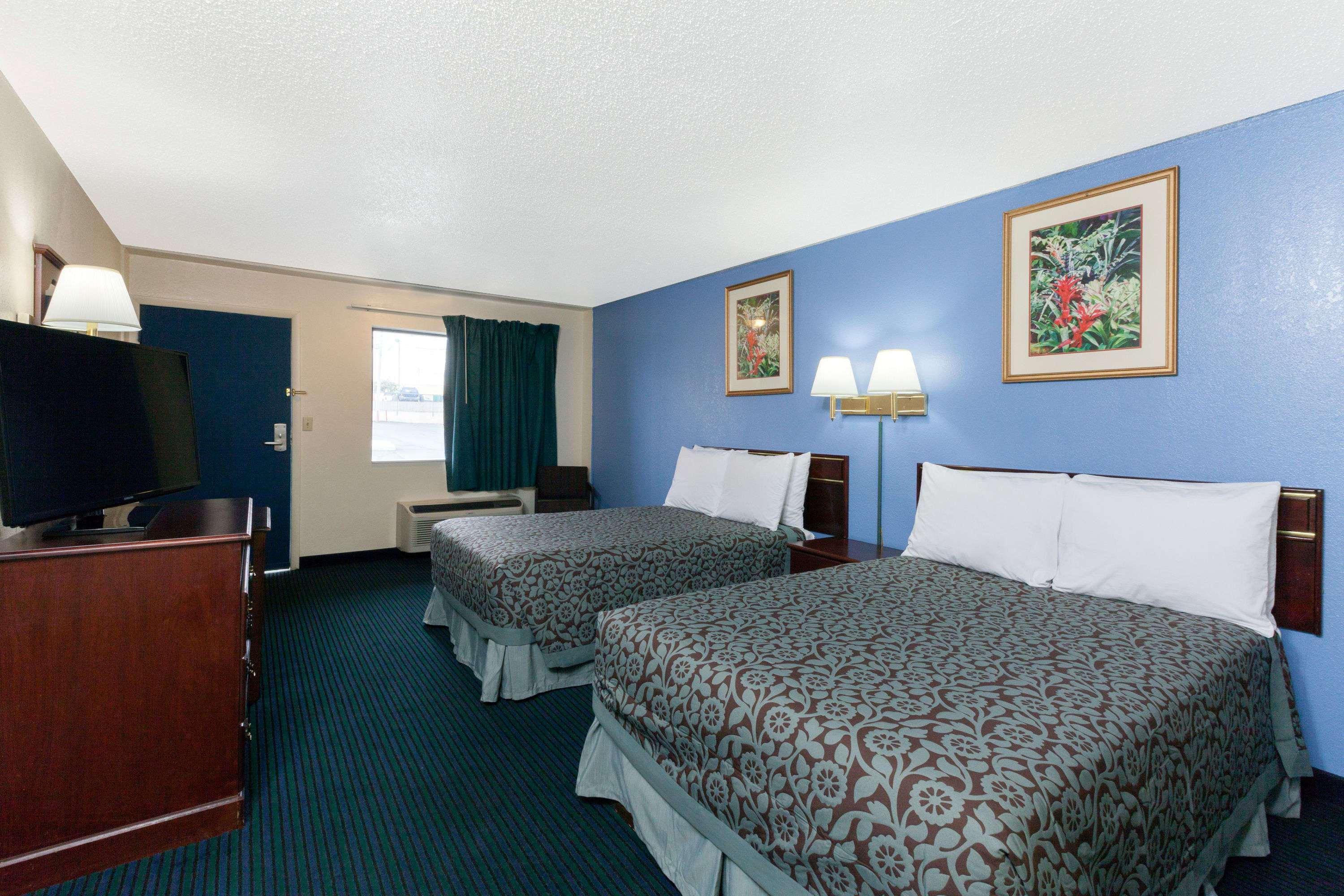 Days Inn By Wyndham Oklahoma City Fairground Esterno foto